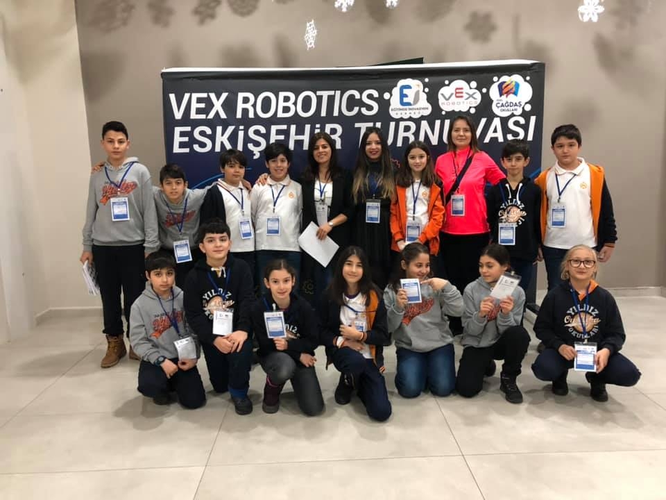Vex Robotik jüri özel kupası okulumuzda