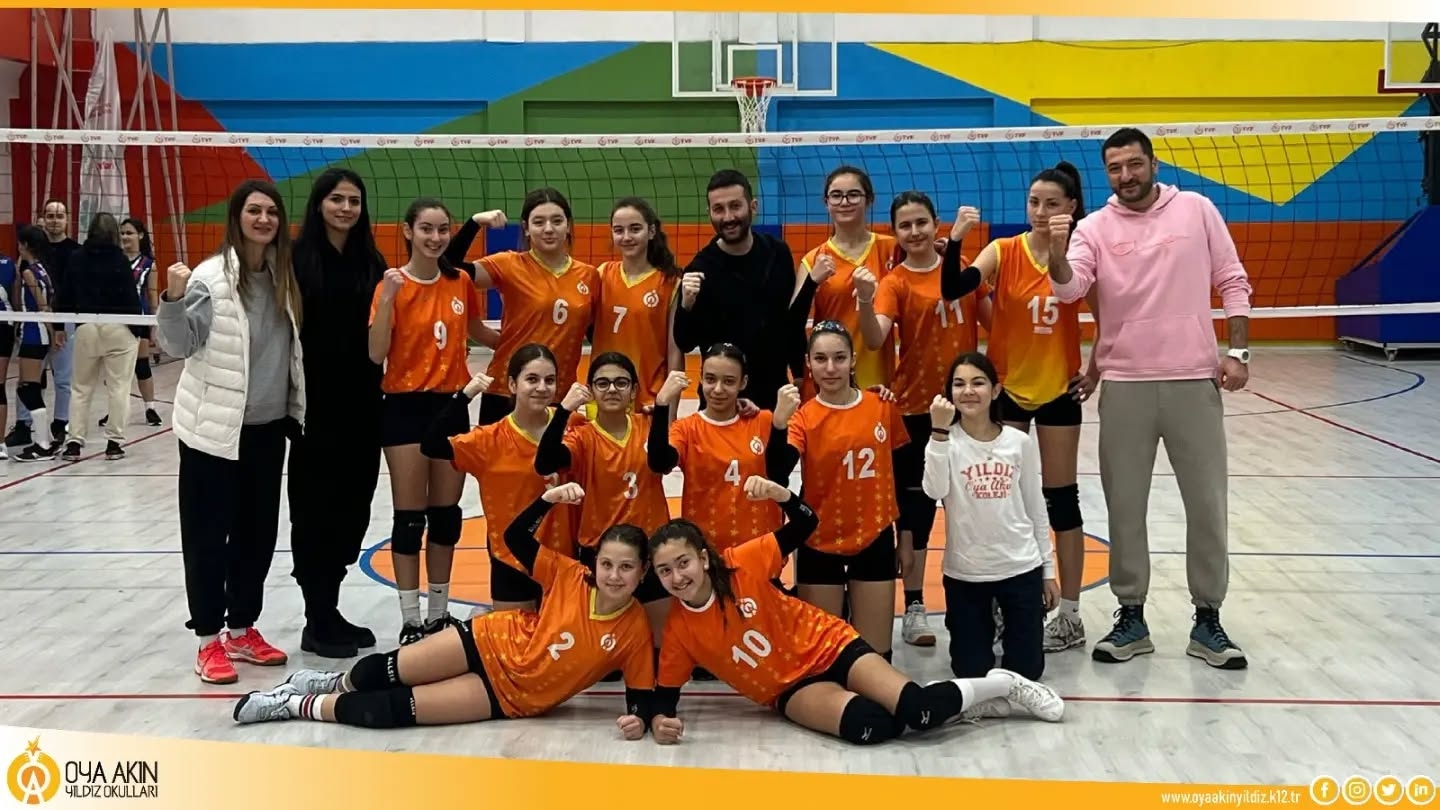 Ortaokul Yıldız Kız Takımımız bug&uuml;n oynadığı &Ouml;ZEL MODERN NESİL T.B.A ortaokulunu 2-0 yenmiştir.Filenin Yıldızlarını tebrik ediyoruz.