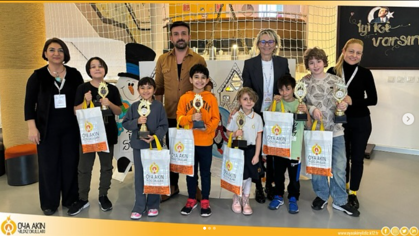Oya Akın Yıldız Okulları Bilişim Teknolojileri ve Yazılım dersi kapsamında d&uuml;zenlediğimiz &ldquo;Yıldızlar Tasarlıyor&rdquo; Yarışmasında dereceye giren &ouml;ğrencilerimizi tebrik ediyoruz⭐️ Başarılarıyla bizleri gururlandıran t&uuml;m yıldızl